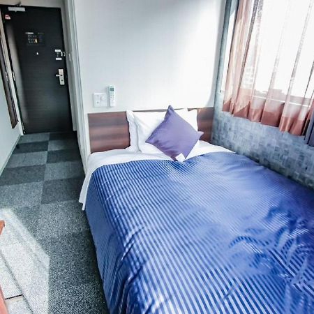 Hotel Livemax Osaka Honmachi Bagian luar foto