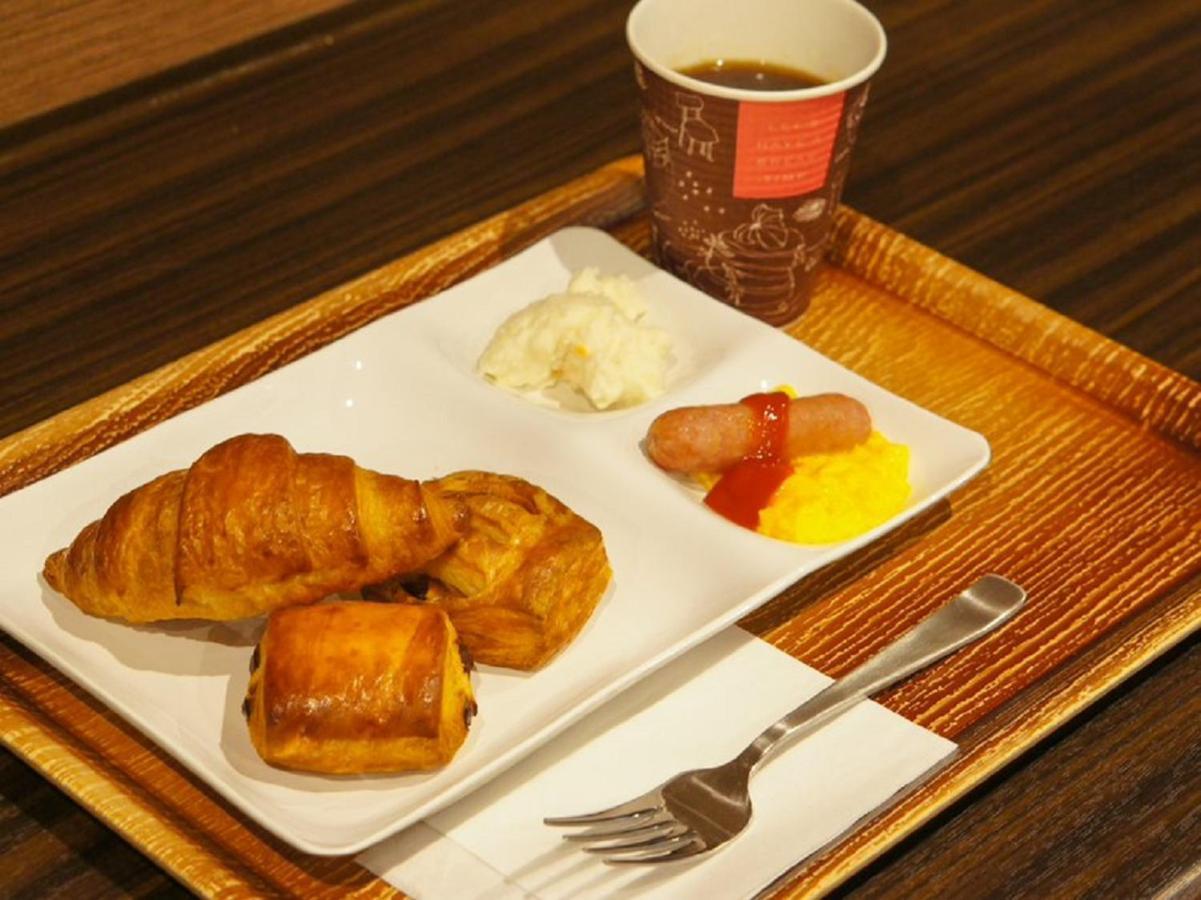 Hotel Livemax Osaka Honmachi Bagian luar foto